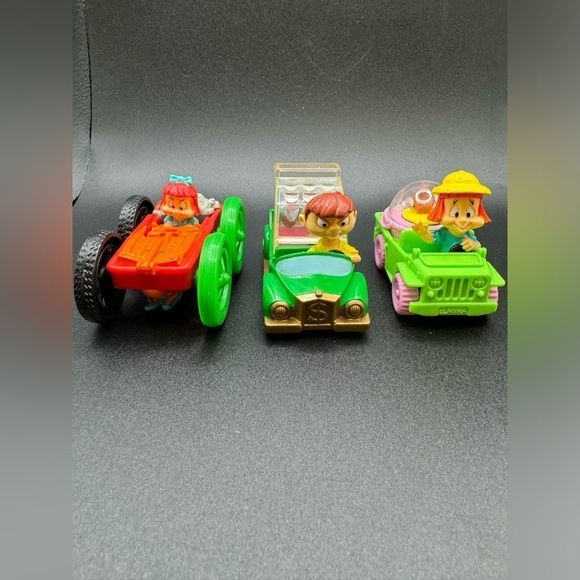 VTG 1990s Tiny Toons Montana Max Elmyra Elmira Flip Car McDonald’s - Picture 1 of 5